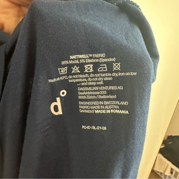 Dagsmejan Navy Long Sleeve T-Shirt Size Medium - Picture 4 of 5